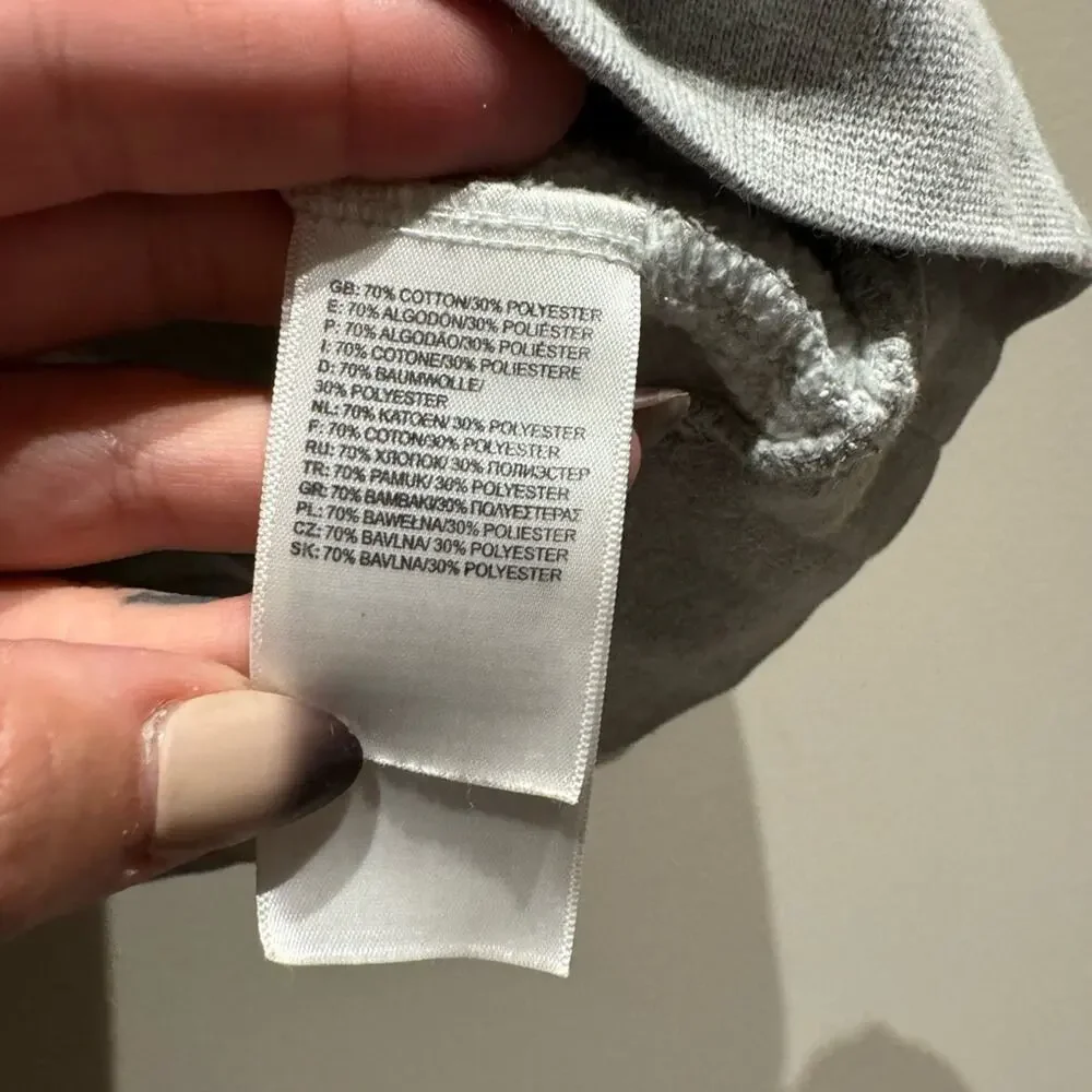 The North Face logo front hooded sweatshirt size medium